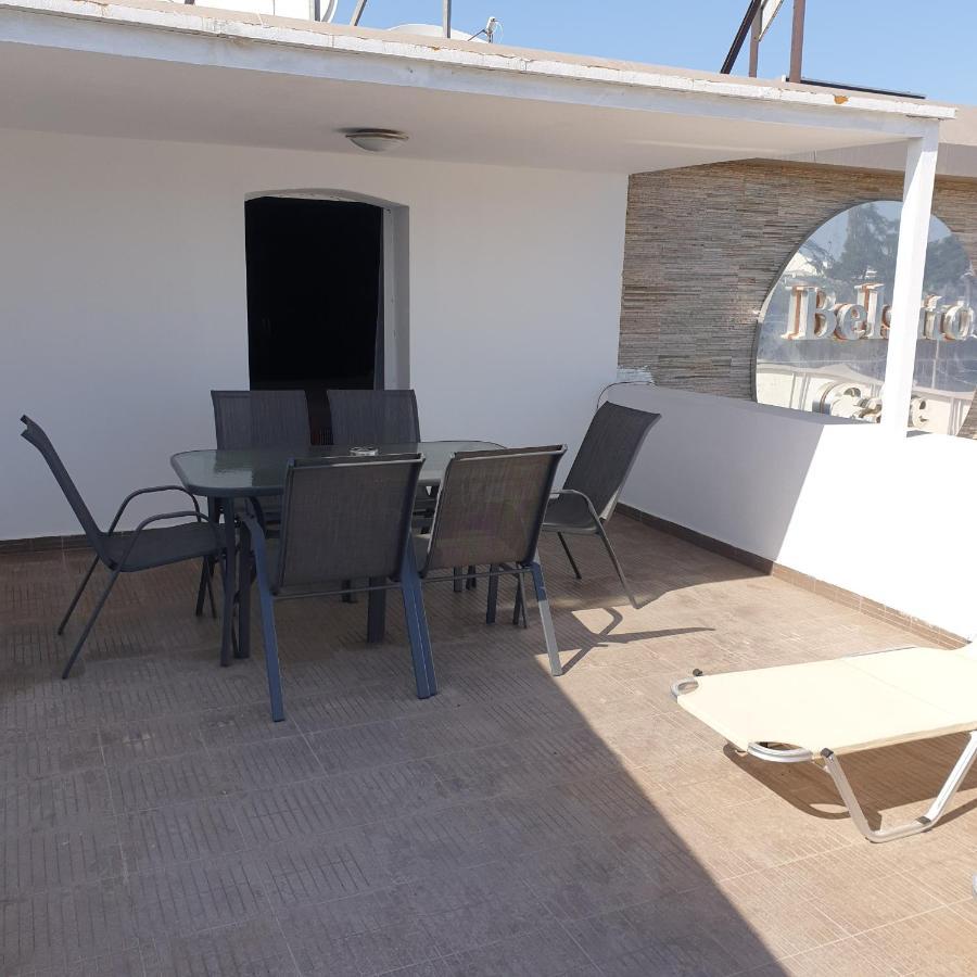 Ahoy Deluxe Apts Appartement Agia Napa Buitenkant foto